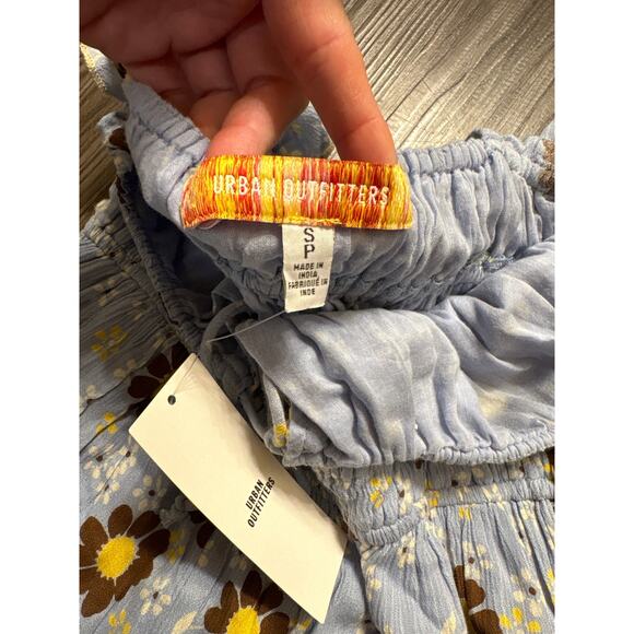 Urban Outfitters NWT Blue Boho Floral Rockaway Smocked Romper - Picture 7 of 8